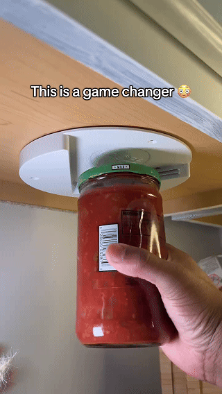 HelpingHand - Multifunctional Bottle Opener